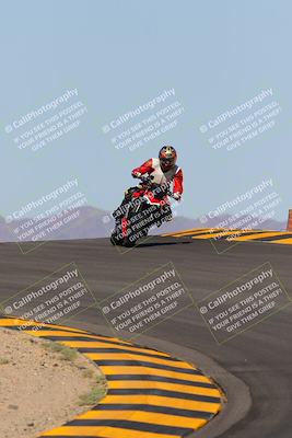 media/Oct-09-2022-SoCal Trackdays (Sun) [[95640aeeb6]]/Turns 9 and 10 (1050am)/